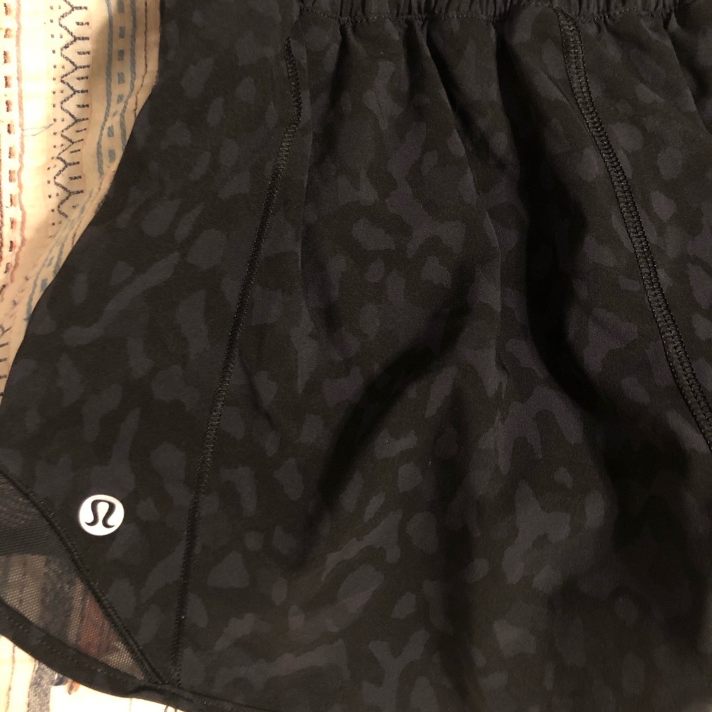 Lululemon hotty hot shorts